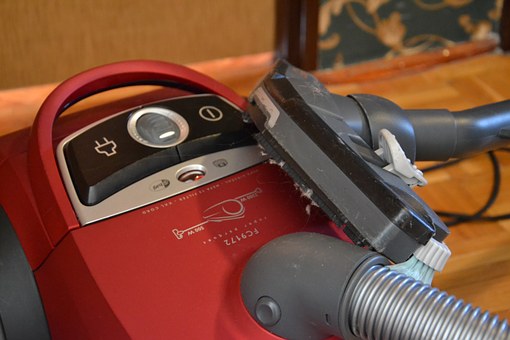 Is It Essential To Buy A Cordless Car Vacuum?